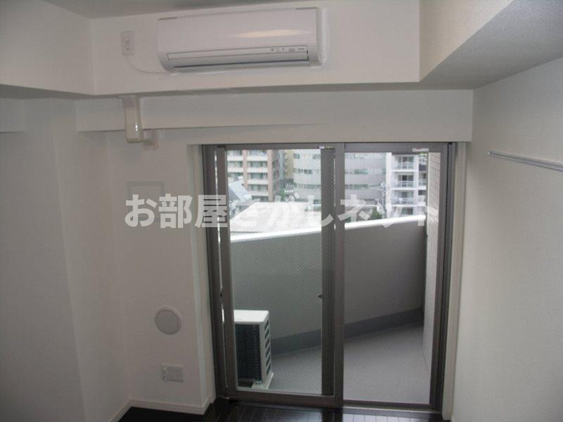 港区高輪3丁目のマンションの居間・リビング