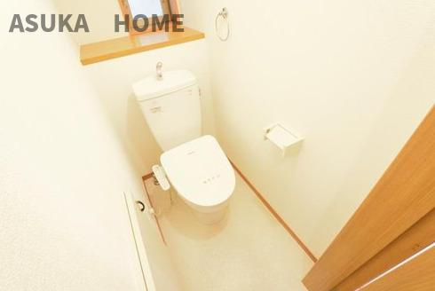 旭区鶴ヶ峰本町３丁目のトイレ|１階設置のおトイレになります。