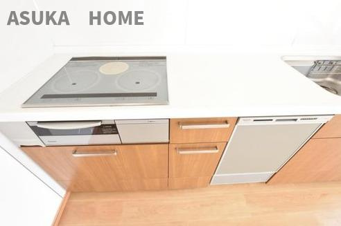 旭区鶴ヶ峰本町３丁目のキッチン|オール電化の住宅のため電磁調理器になります。