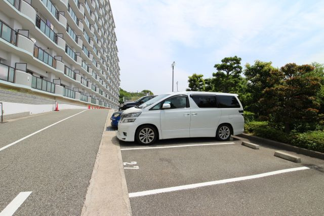 セントポリア神戸運動公園の駐車場