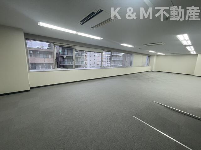 Ｆａｂｕｌｏｕｓ　ＭＡＴＳＵＤＯのロビー|落ち着いたロビーです