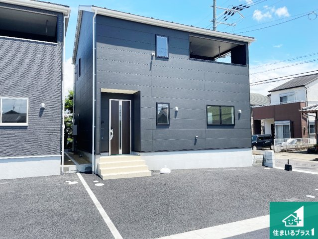 ★1(土)2(日)現地見学可能！★京田辺市草内　ラスト1邸の外観|安心の10年保証！外観を美しく保ち、雨水で汚れを落とします！気になることがありましたら、お気軽にお問い合わせください！