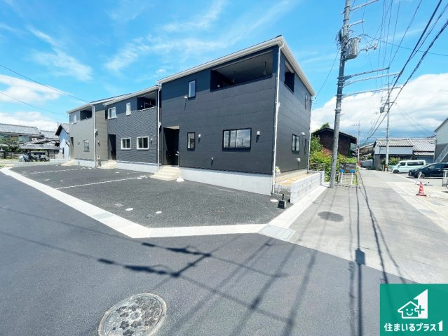 ★1(土)2(日)現地見学可能！★京田辺市草内　ラスト1邸の外観|お客様に長く安心して住んでいだだける事にこだわった家づくり！住んでからのアフターサービスにもしっかりと取り組んでいます！