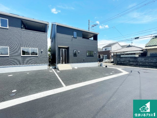 ★1(土)2(日)現地見学可能！★京田辺市草内　ラスト1邸の外観|お客様に長く安心して住んでいだだける事にこだわった家づくり！住んでからのアフターサービスにもしっかりと取り組んでいます！