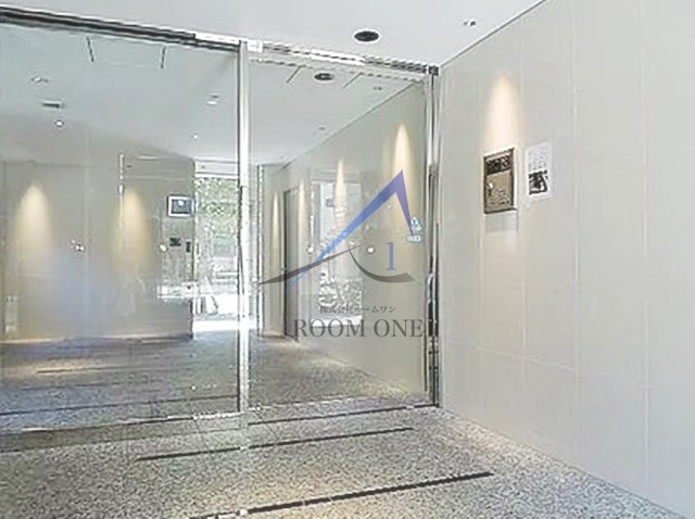 ライジングプレイス西浅草のエントランス|エントランスです。