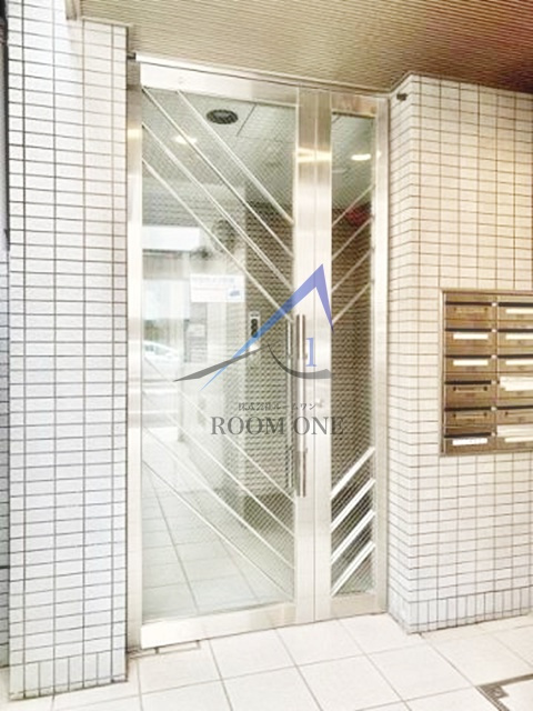 ＹＳビルのエントランス|エントランスです。