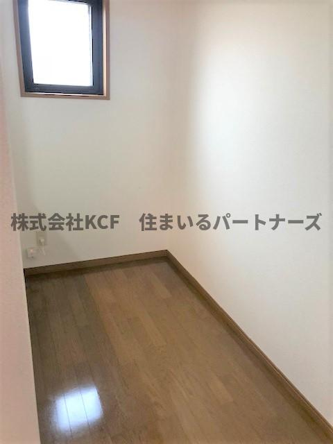 グランテージ中央町の内装|明るい室内です