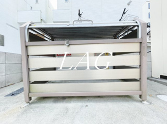 【その他共用部分】 | RIZEST　東大宮 | 共用ゴミ捨て場です。