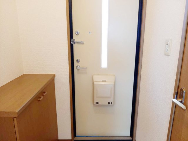 ピノ・ノワールの玄関