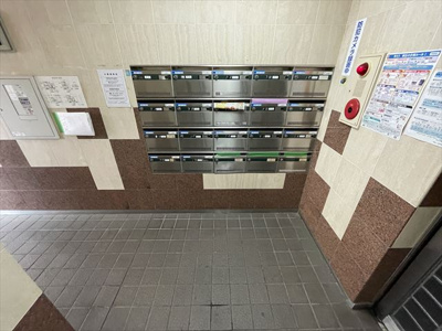 【エントランス】 | グリシーヌ静徳
