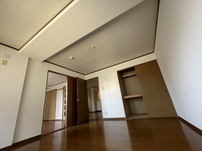  | グリシーヌ静徳