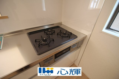 【キッチン】 | クレイドルガーデン山陽小野田市赤崎 第2（3号棟） | ガスコンロ（都市ガス用）です。
