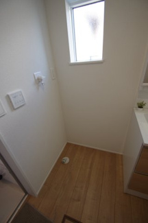 【ランドリースペース】 | 【仲介手数料無料！！】八王子市上柚木　新築戸建て（全1棟）1号棟　3880万円