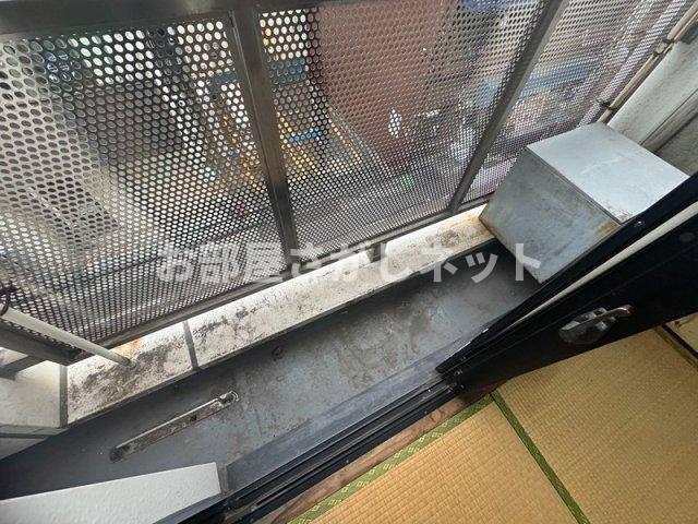 弘栄マンション【おとり物件なし】#学生・社会人にオススメ！初期費用分割払いOK！のバルコニー