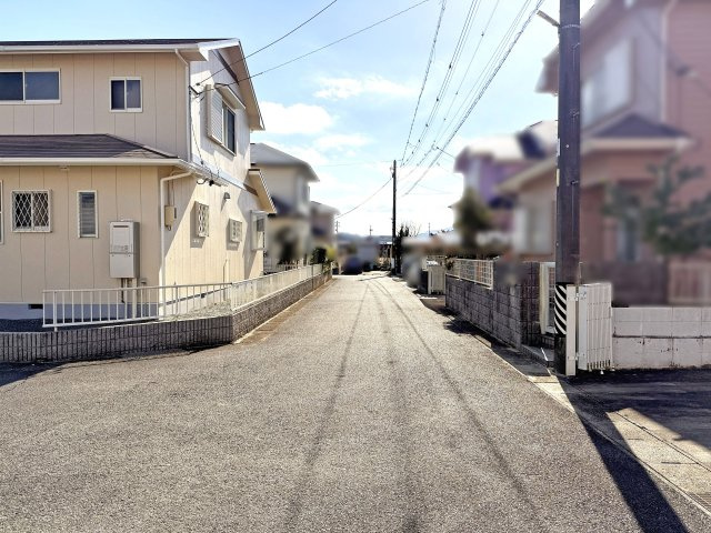 【前面道路含む現地写真】 | 津市庄田町 | 西側前面道路