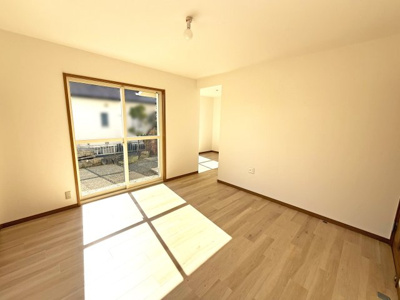 【居間・リビング】 | 津市庄田町 | ＬＤＫ