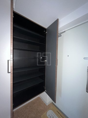 【収納】 | Luxe難波西Ⅰ | Luxe難波西I（ラグゼ難波西ワン）シューズボックス