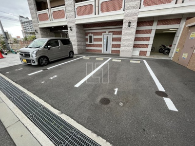 【駐車場】 | Luxe難波西Ⅰ | Luxe難波西I（ラグゼ難波西ワン）駐車場