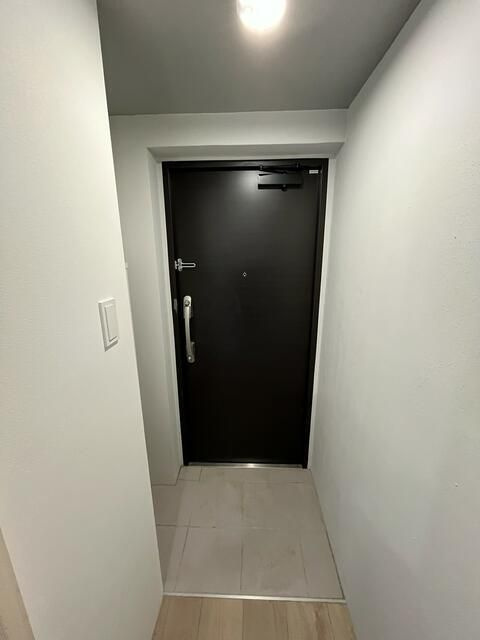 エフプレスト滝野川の玄関