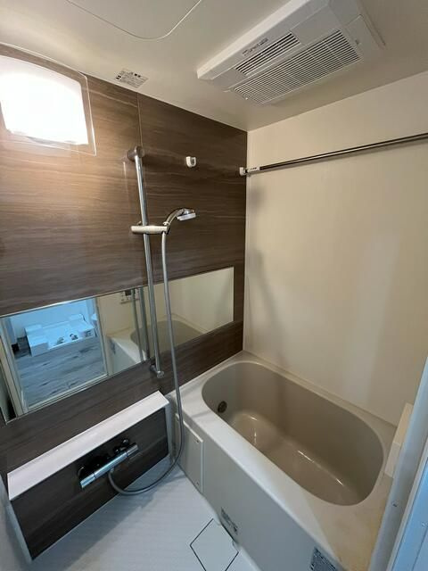 エフプレスト滝野川の浴室