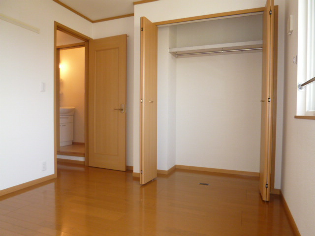 アモロッソＴＯＭＯの洋室