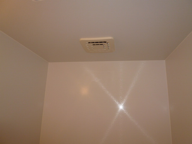 アモロッソＴＯＭＯの浴室|浴室換気扇