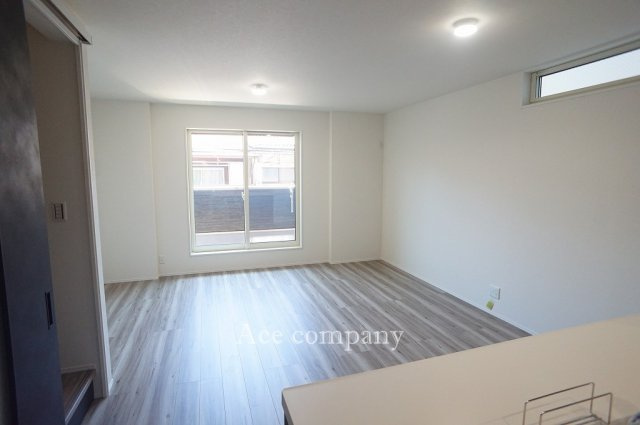 【居間・リビング】 | 八尾市南植松町5丁目 | 【LDK：16.5帖】