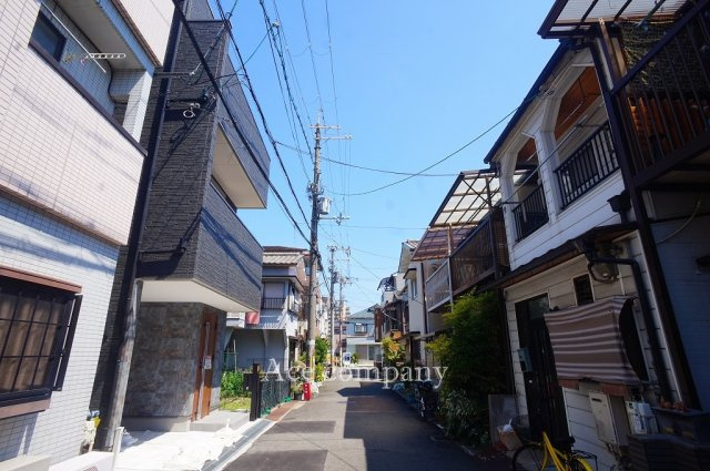 【前面道路含む現地写真】 | 八尾市南植松町5丁目 | 【前面道路：幅員約4.3ｍ】
