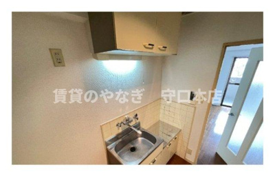 【キッチン】 | グリーンフィールド | コンパクトなキッチンで掃除もラクラク