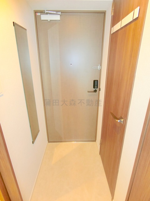 Live Casa千鳥町の玄関