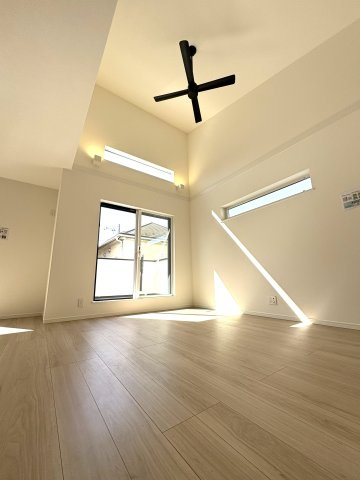 KAMAKURA BALANCE HOUSE — 46坪のゆとりの居間・リビング