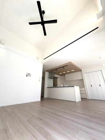 KAMAKURA BALANCE HOUSE — 46坪のゆとりの居間・リビング