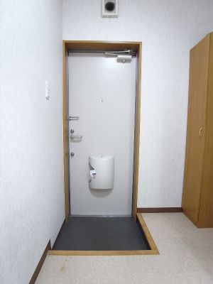 リリックコートスカイⅡの玄関