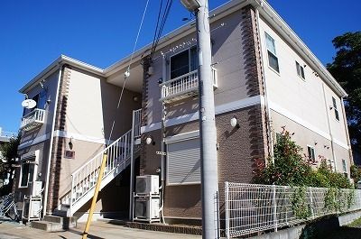 リリックコートスカイⅡの外観