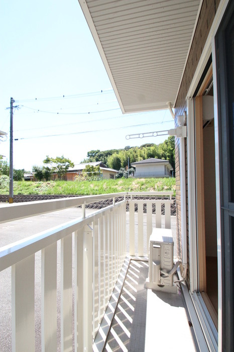 エテルノ ストラーダ塔原西 のバルコニー