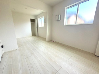 【洋室】 | 安佐北区落合南1丁目　全3区画　NO1 | 2階　9帖洋室☆将来間仕切りして４LDKも可能♪　
