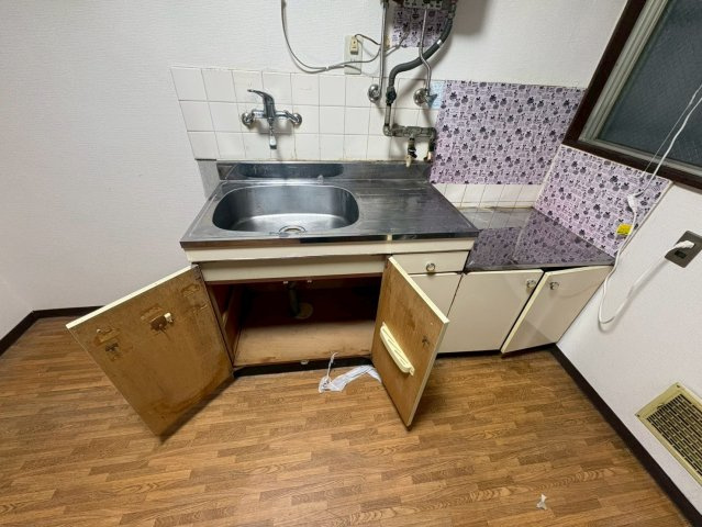 ロイヤルハイツ八戸ノ里のキッチン