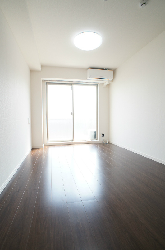 リブリ・磯子 インディゴヴェールの居間・リビング|開放感のあるリビング♪