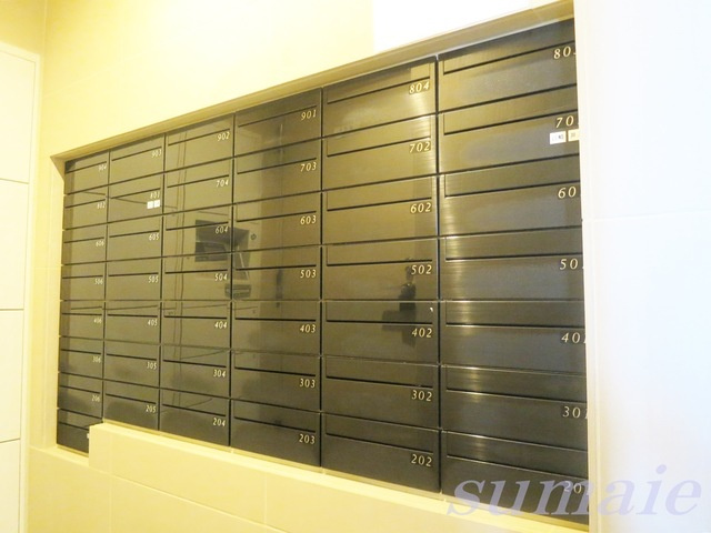 ラフィスタ王子神谷のその他共用部分|集合ポストになります☆