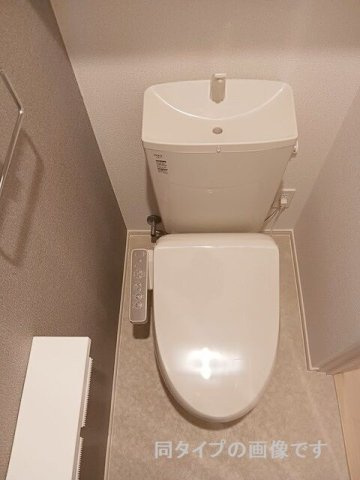 メゾン・ド・フロレゾンのトイレ|トイレです