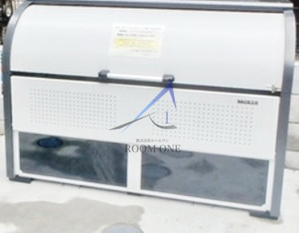 イヴメール目白のその他共用部分|敷地内ごみ置き場です。