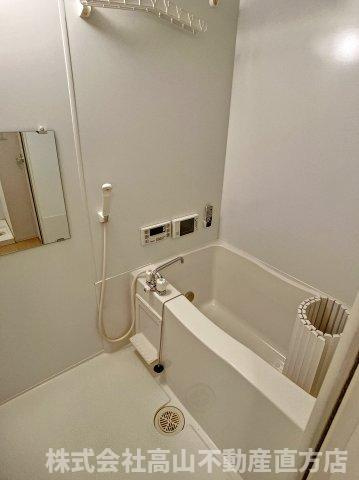 シルエラの浴室