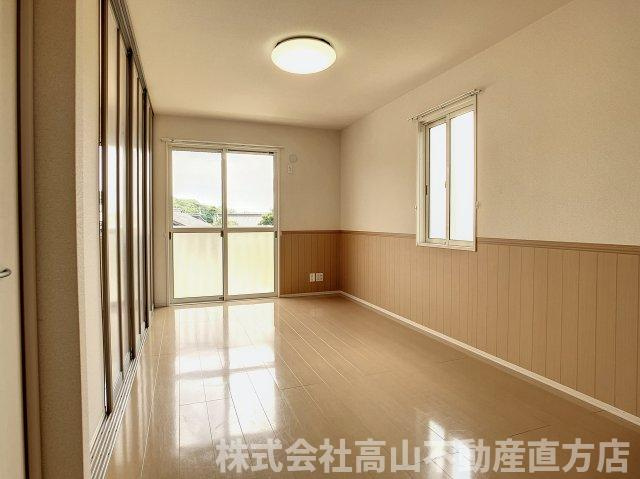 シルエラの居間・リビング|※角部屋の写真です。