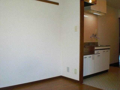 【寝室】 | トライファースト日高