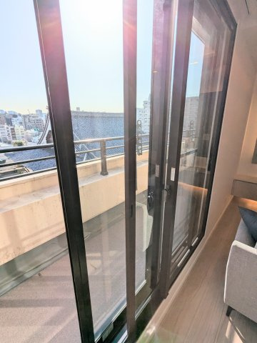 ファミール浅草シティウエストの内装|～二重窓 写真～