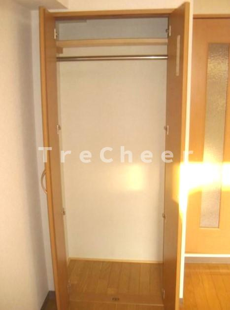 スターコート西青木の収納