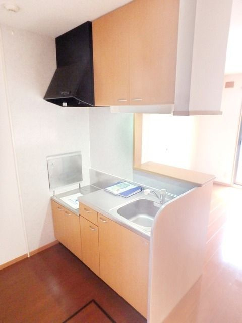 小金井市東町５丁目のアパートのキッチン