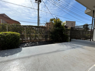 【バルコニー】 | 川口弥平パークホームズ | ガーデニングができる専用庭、テラス