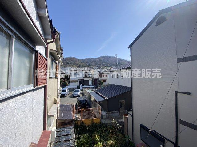 上六万寺町中古テラスハウスの展望|生駒山が見えます！