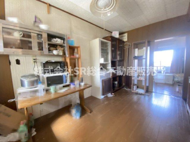 上六万寺町中古テラスハウスの外観|大家族の方にオススメです♪閑静な住宅街で生活できます！